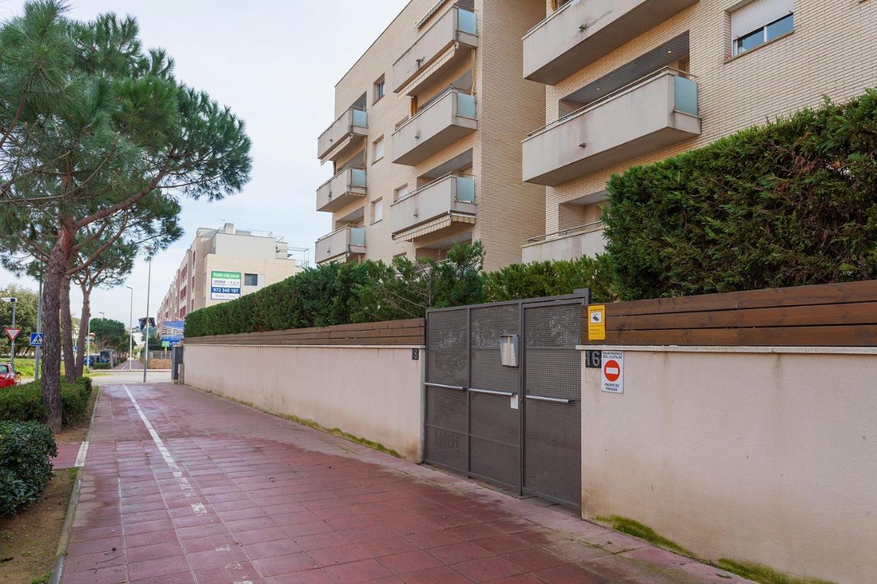 Comfortable Apartment With A Swimming Pool, 250M To The Sea. Lloret de Mar Exterior photo